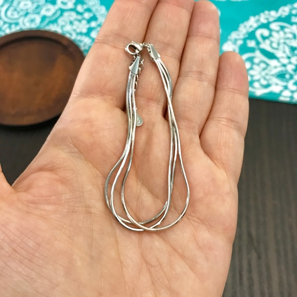 NEW!๐๐SHINEY! SPARKLING! LAYER BRACELET!๐๐LOVE - Picture 6 of 8